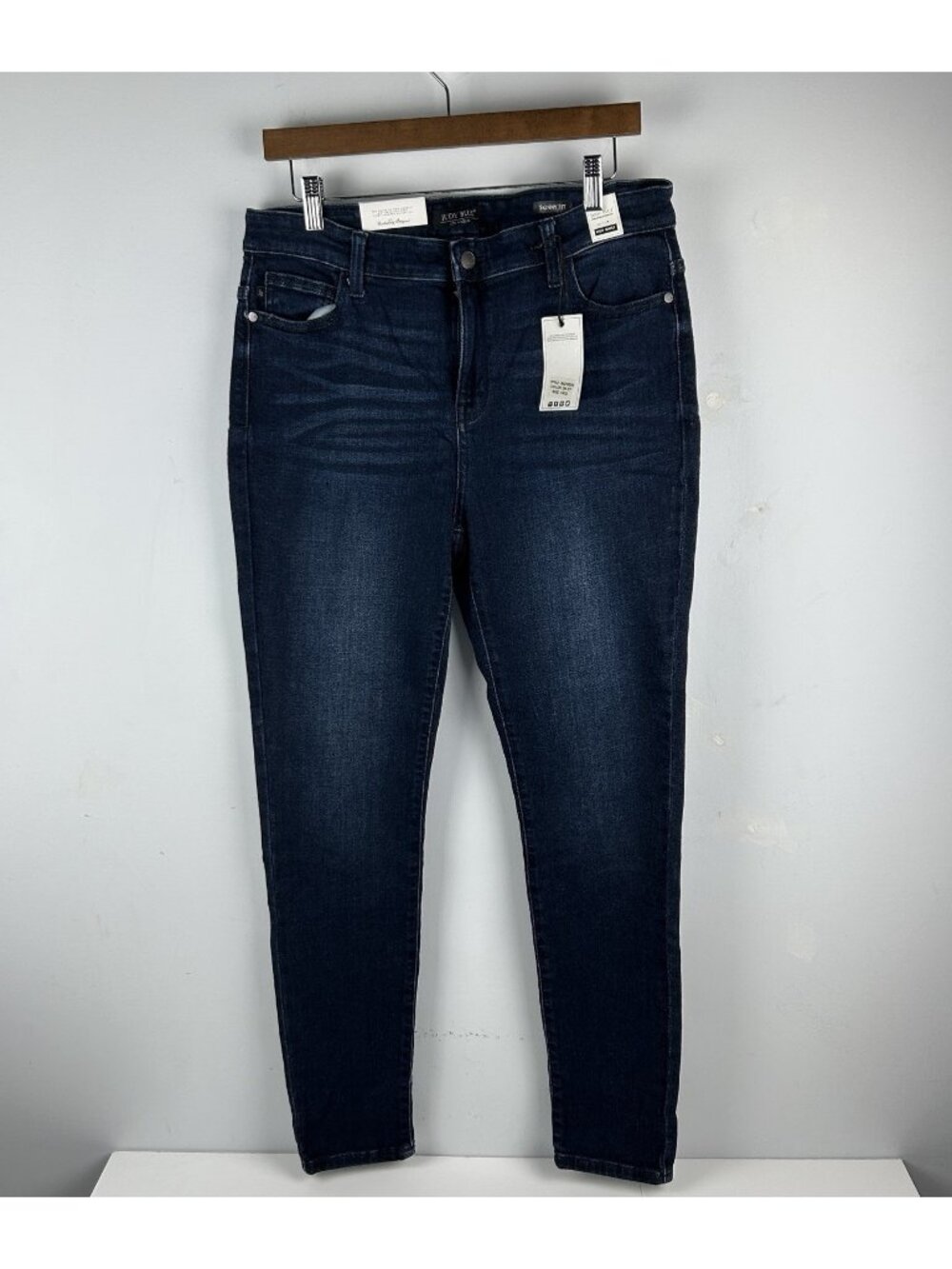 Judy Blue Skinny Fit Dark Wash High Rise Jeans Women’s Size  15  32 JB82132DK